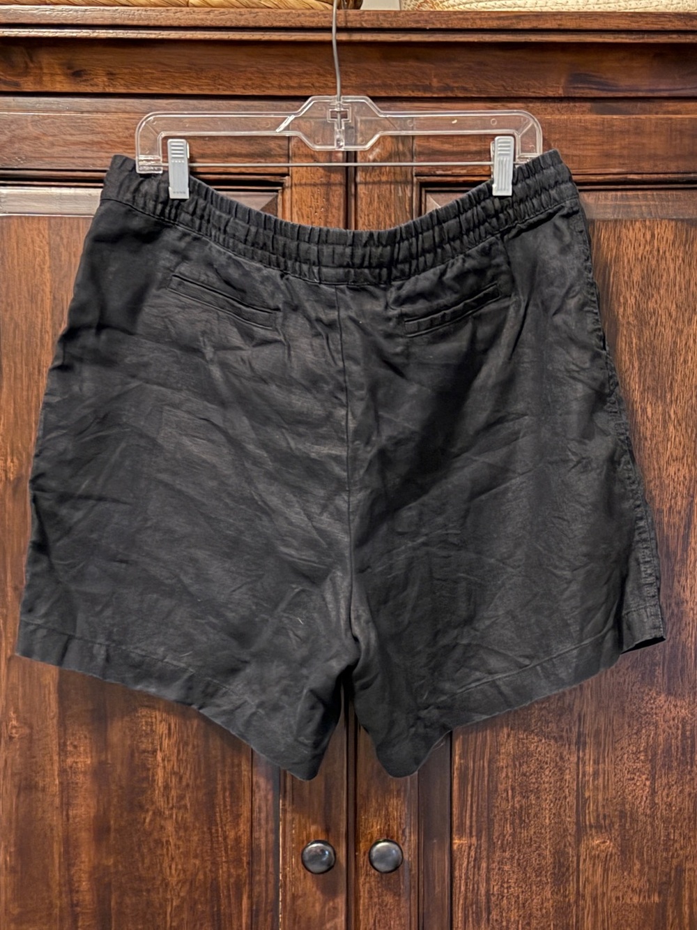 Garnet Hill Black Linen-Blend Elastic Waist Shorts - Picture 2 of 3